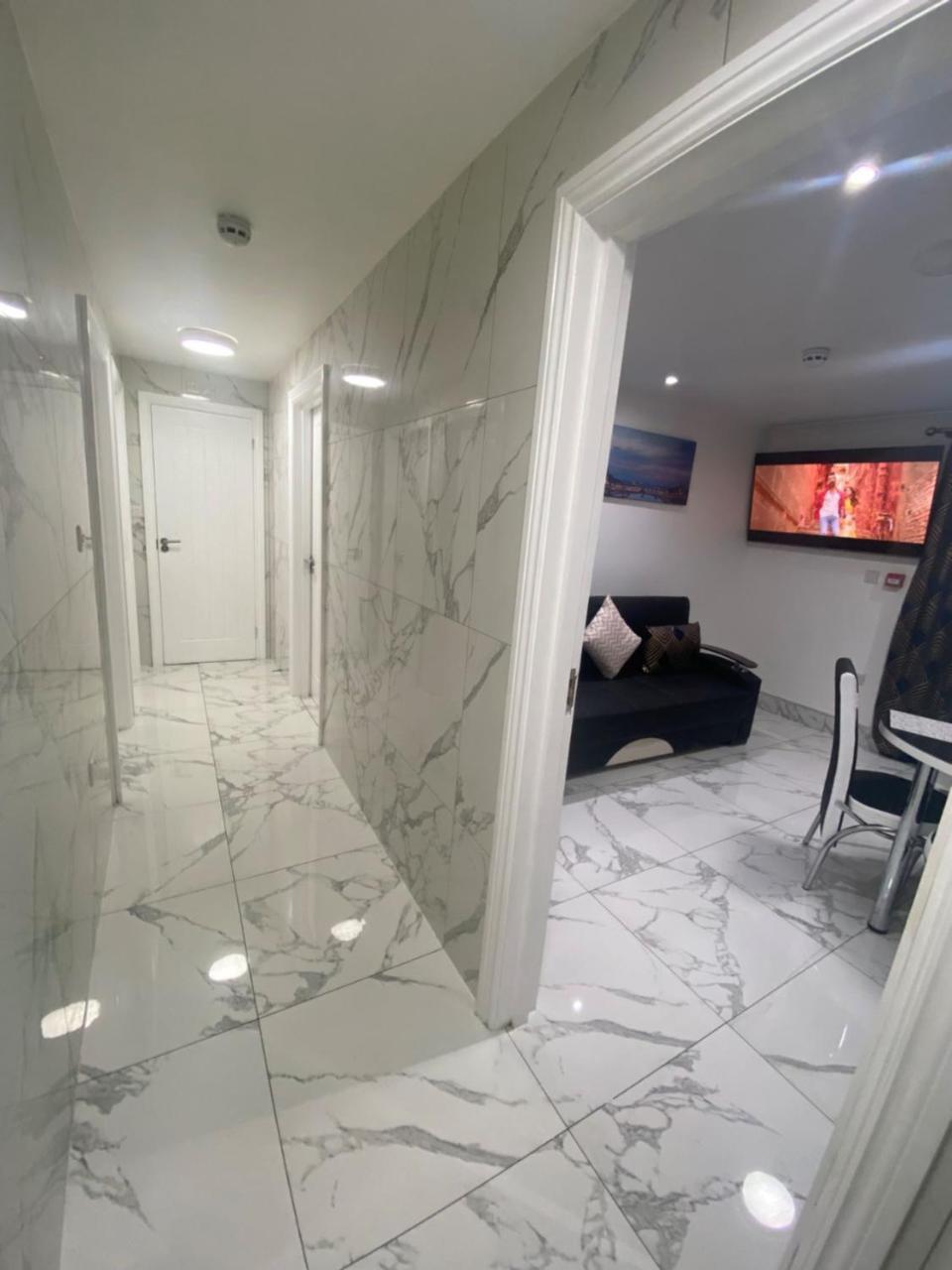 The Royal Boutique Oxford Lodge By London Sleep 6 Hayes  Exteriör bild